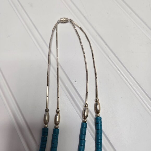 Vintage Liquid Silver Handmade Turquoise Necklace Indigenous Native Zuni 25.5" - Picture 5 of 6